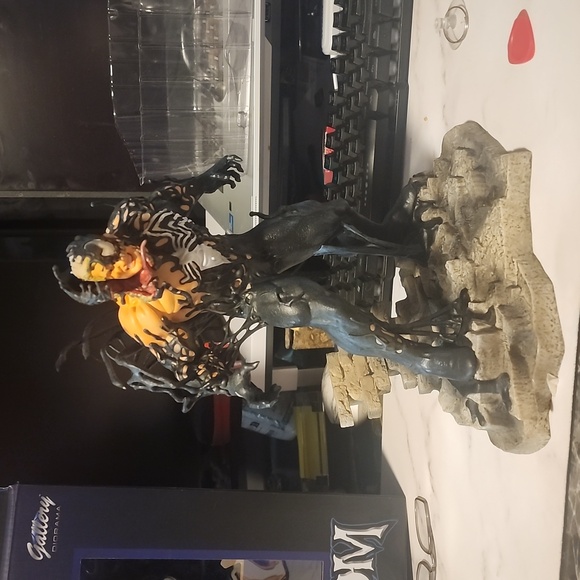 MARVEL DIORAMA - Picture 3 of 3